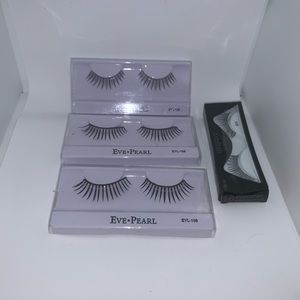 NIP Pack of 4 plastic false lashes black color
